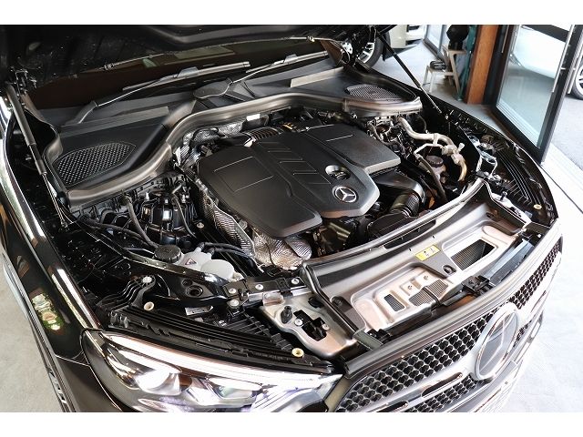 MERCEDES BENZ GLC CL 2025 Image 31