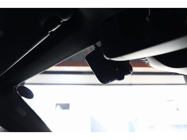 MERCEDES BENZ GLC CL 2025 Image 31