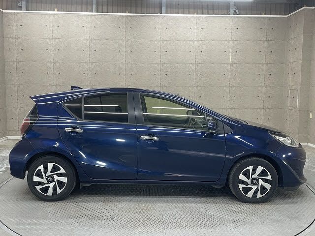 TOYOTA AQUA 2020 Image 31