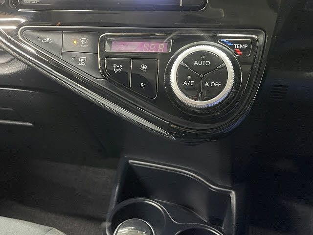 TOYOTA AQUA 2020 Image 31