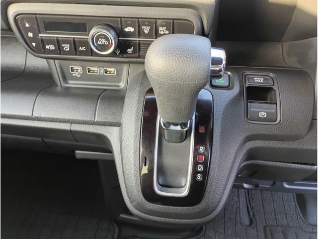 HONDA N-WGN CUSTOM 4WD 2023 Image 31