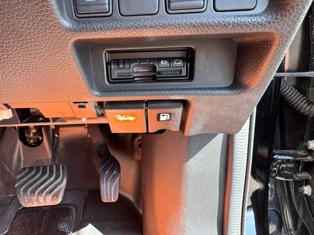 NISSAN X-TRAIL 2WD 2014 Image 31