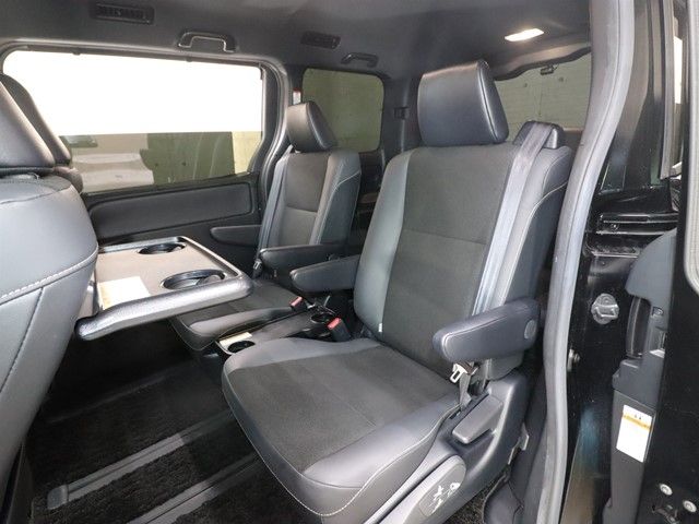 TOYOTA NOAH 2020 Image 31