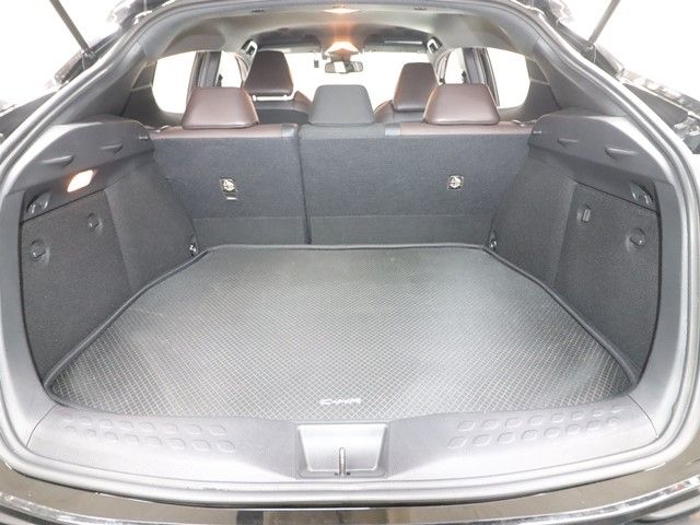 TOYOTA C-HR 2018 Image 31