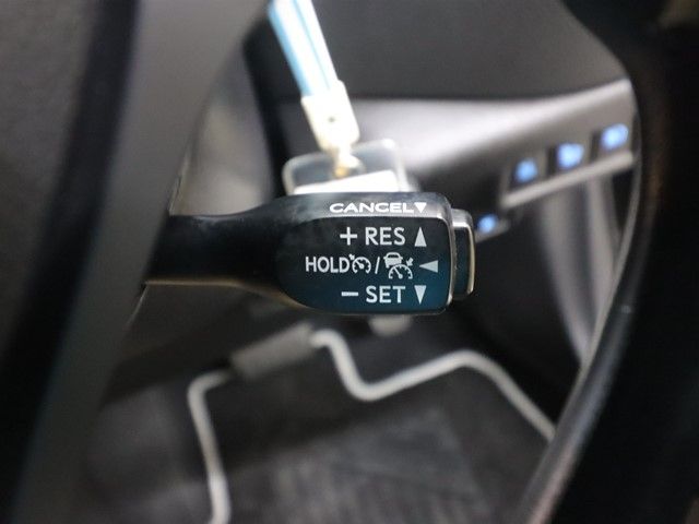 TOYOTA C-HR 2018 Image 31