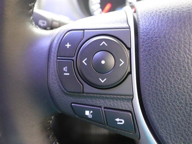 TOYOTA VOXY 2015 Image 31