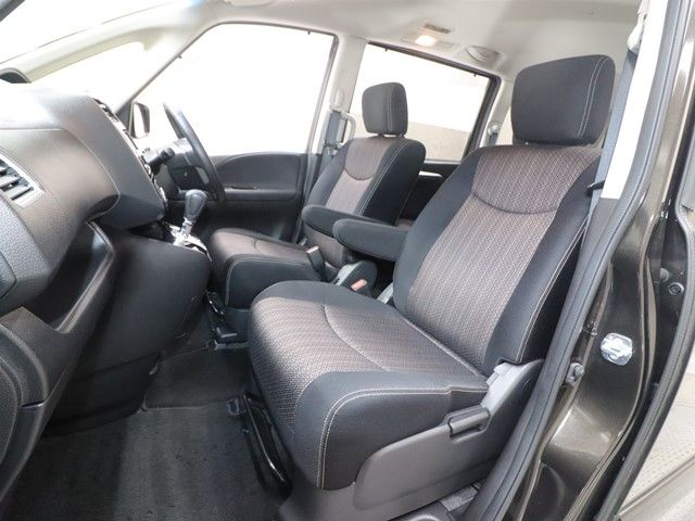 NISSAN SERENA  S-HYBRID 2015 Image 31