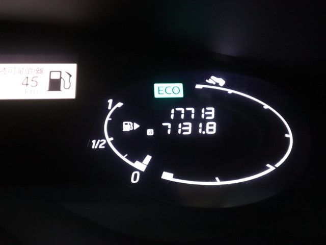 NISSAN SERENA  S-HYBRID 2015 Image 31