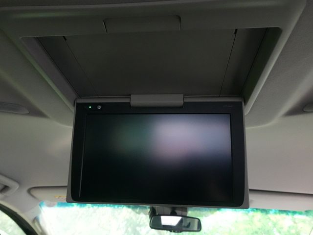 TOYOTA VELLFIRE 2018 Image 31