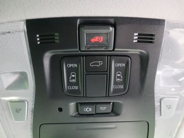 TOYOTA VELLFIRE 2018 Image 31