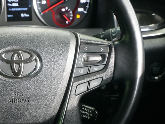 TOYOTA VELLFIRE 2018 Image 31