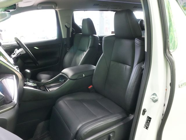 TOYOTA VELLFIRE 2018 Image 31