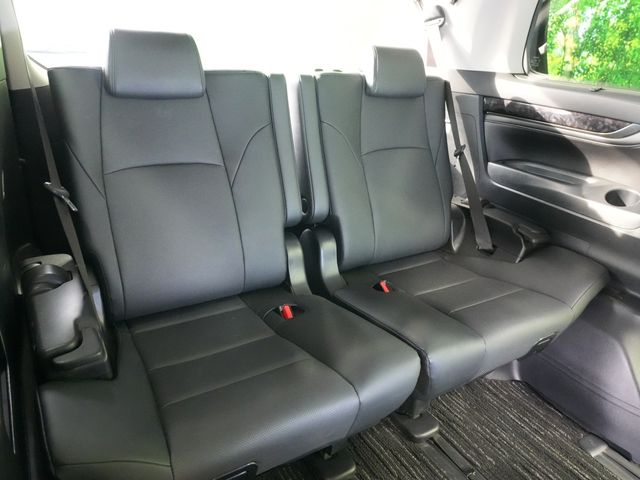 TOYOTA VELLFIRE 2018 Image 31