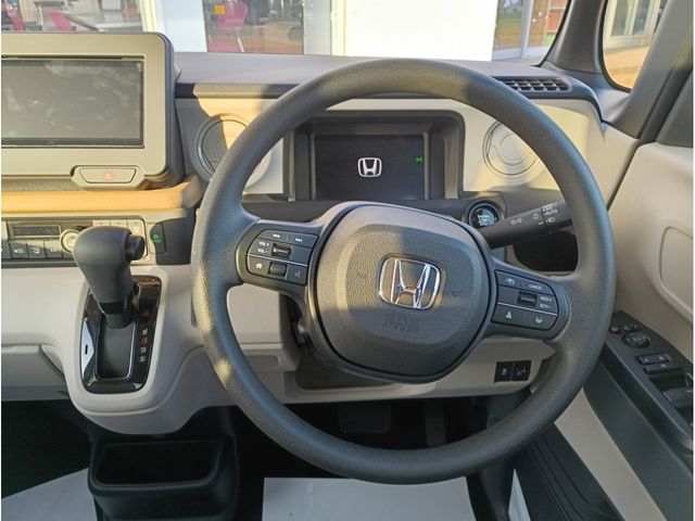 HONDA N BOX 2025 Image 31