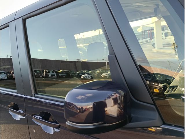 HONDA N BOX 2025 Image 31