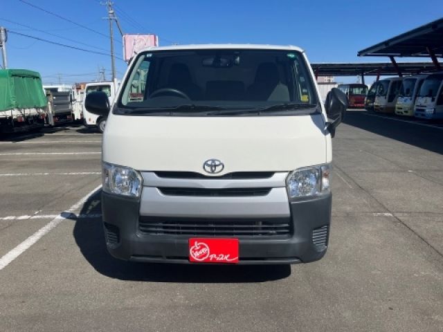 TOYOTA REGIUSACE VAN 2WD 2016 Image 31