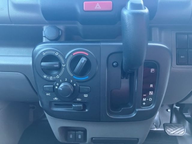 NISSAN NV100 CLIPPER 2022 Image 31