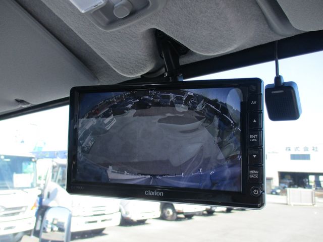 MITSUBISHI CANTER 2024 Image 31