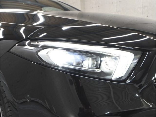 MERCEDES BENZ A CLAS 2019 Image 31