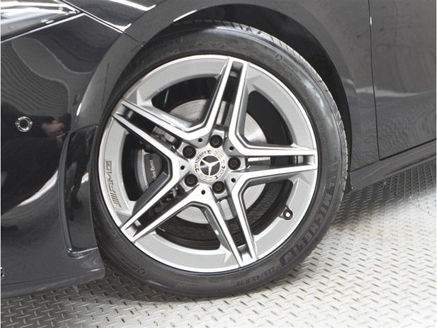 MERCEDES BENZ A CLAS 2019 Image 31
