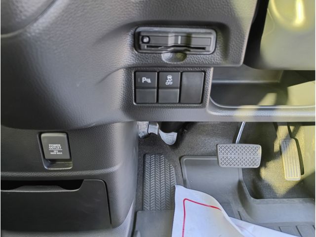 HONDA N BOX CUSTOM 2022 Image 31