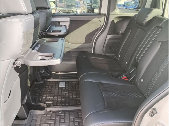 HONDA N BOX CUSTOM 2022 Image 31