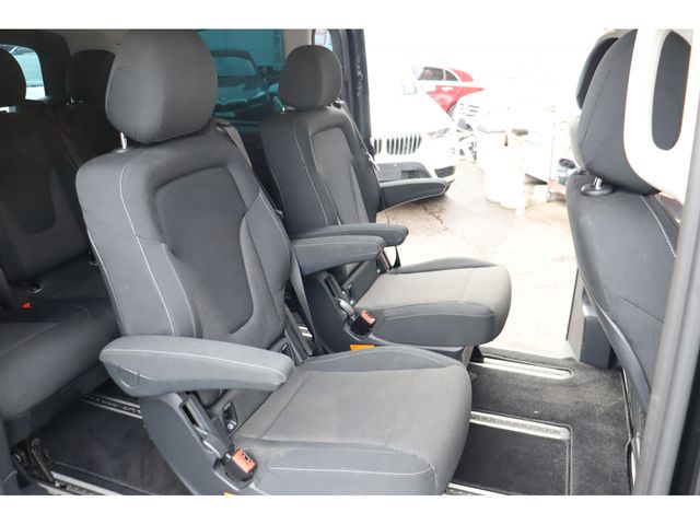 MERCEDES BENZ V CLAS 2018 Image 31