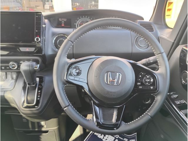 HONDA N BOX CUSTOM 4WD 2021 Image 31