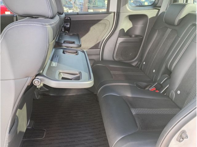 HONDA N BOX CUSTOM 4WD 2021 Image 31