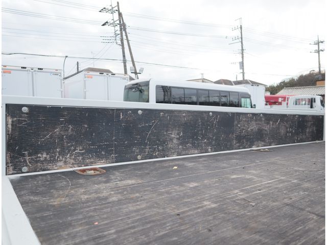 ISUZU ELF 2019 Image 31