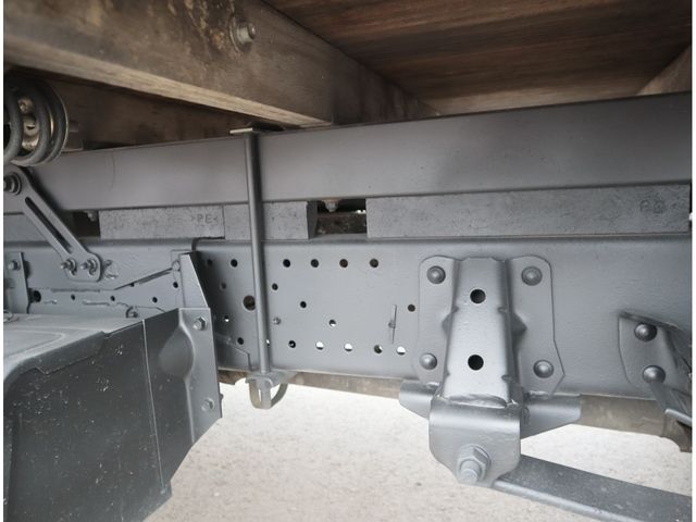 ISUZU ELF 2019 Image 31