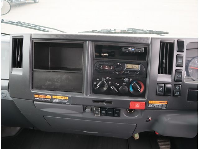 ISUZU ELF 2019 Image 31