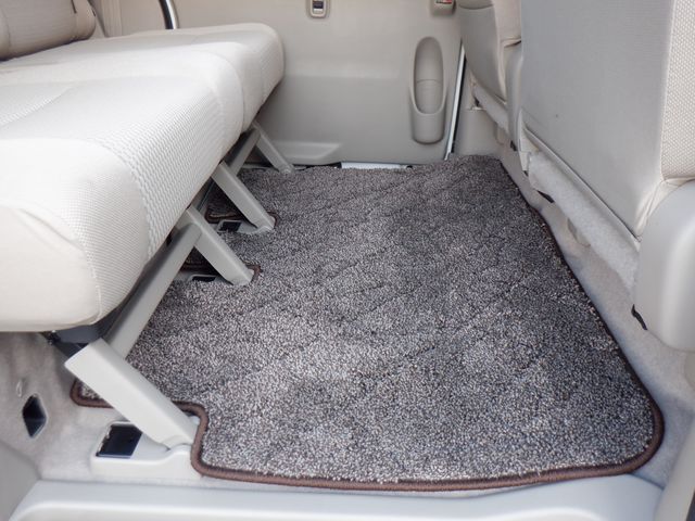 NISSAN NV100 CLIPPER RIO 2023 Image 31