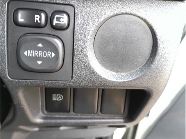 TOYOTA REGIUSACE VAN 4WD 2019 Image 31