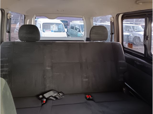 TOYOTA REGIUSACE VAN 4WD 2019 Image 31