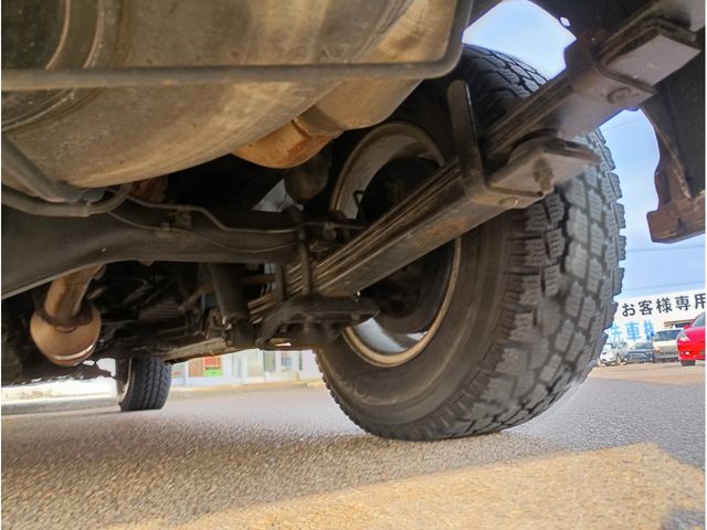 TOYOTA REGIUSACE VAN 4WD 2019 Image 31