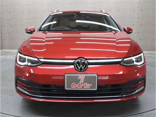 VOLKSWAGEN GOLF VARI 2021 Image 31