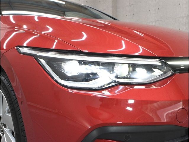 VOLKSWAGEN GOLF VARI 2021 Image 31