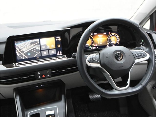 VOLKSWAGEN GOLF VARI 2021 Image 31
