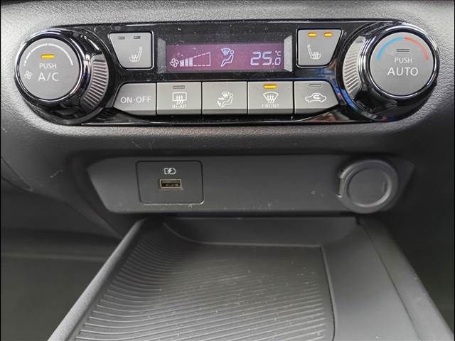 NISSAN NOTE 4WD 2023 Image 31