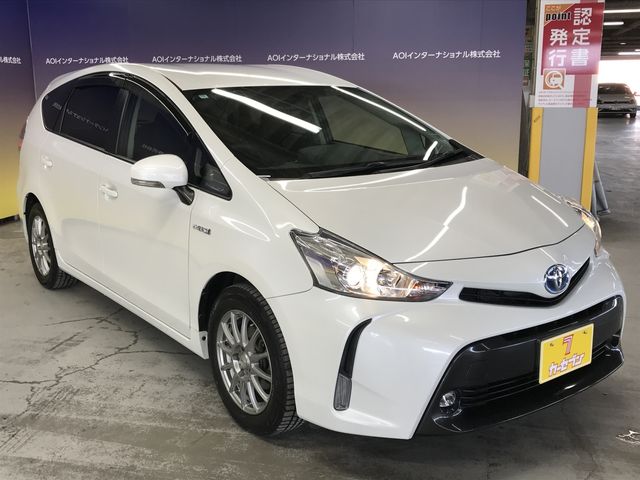 TOYOTA PRIUS ALPHA 2016 Image 31