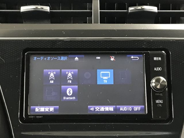 TOYOTA PRIUS ALPHA 2016 Image 31