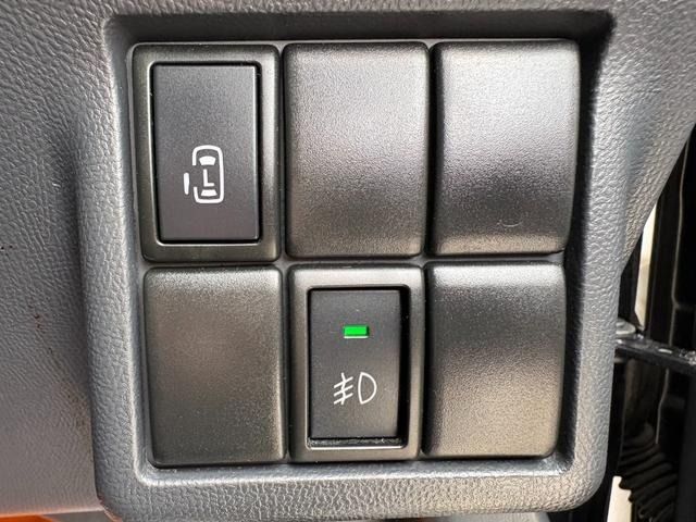 NISSAN ROOX 2013 Image 31