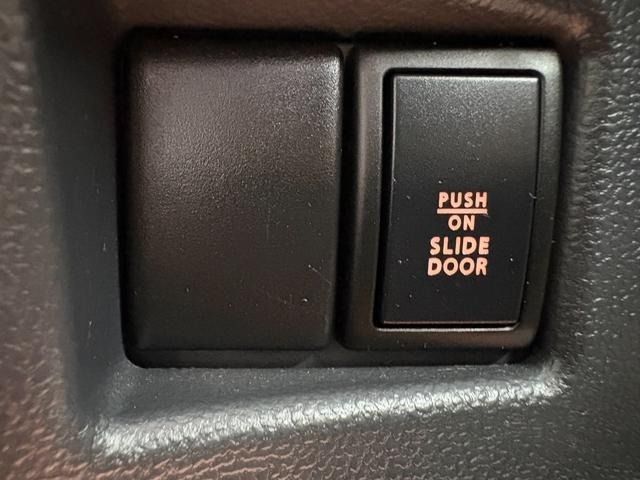 NISSAN ROOX 2013 Image 31