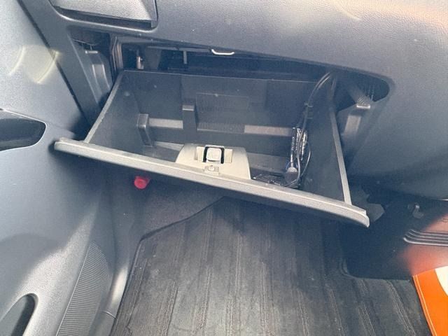 NISSAN ROOX 2013 Image 31