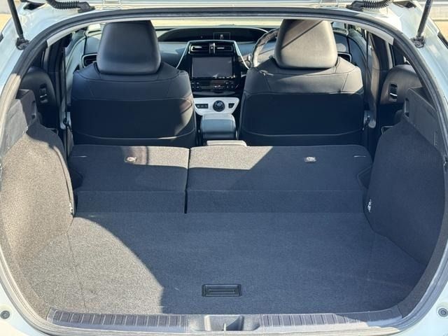 TOYOTA PRIUS 2016 Image 31