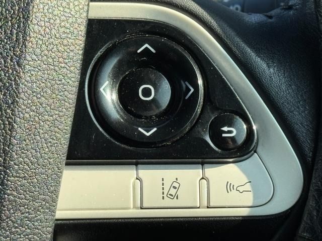 TOYOTA PRIUS 2016 Image 31