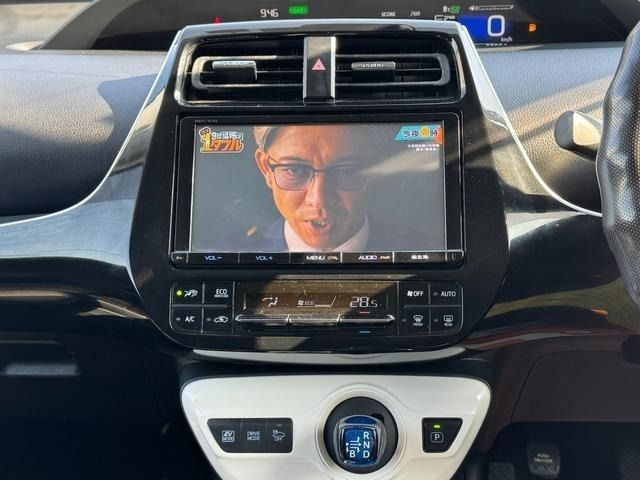 TOYOTA PRIUS 2016 Image 31