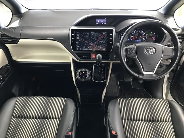 TOYOTA NOAH 2019 Image 31