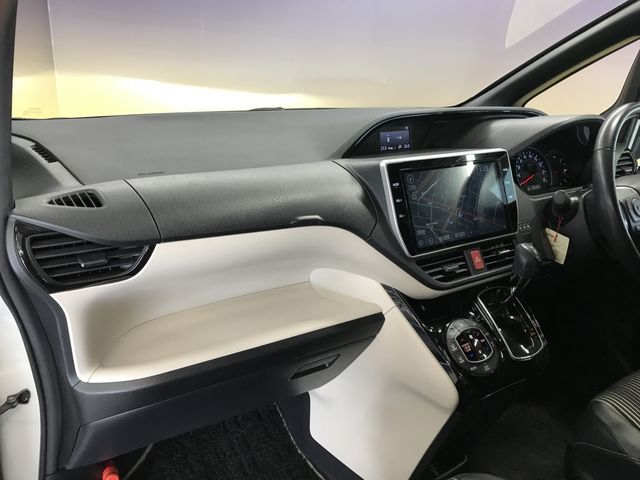 TOYOTA NOAH 2019 Image 31